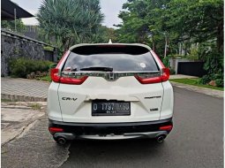 DKI Jakarta, Honda CR-V Prestige 2017 kondisi terawat 3