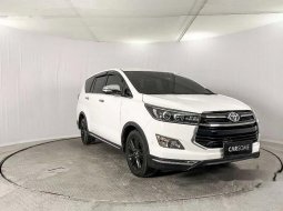 Mobil Toyota Venturer 2017 dijual, Jawa Barat