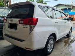 Km 33rban Toyota Innova V 2.4 Diesel AT ( Matic ) 2020 Putih Good Condition 5