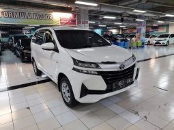 Mobil Toyota Avanza 2019 E dijual, Jawa Timur 11