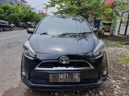 Jual Toyota Sienta V 2018 harga murah di Jawa Timur