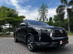 Mobil Toyota Venturer 2022 terbaik di DKI Jakarta