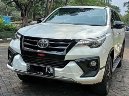 Banten, Toyota Fortuner VRZ 2019 kondisi terawat