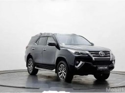 DKI Jakarta, Toyota Fortuner VRZ 2018 kondisi terawat 2