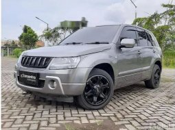 Mobil Suzuki Grand Vitara 2007 JLX terbaik di Jawa Tengah 6