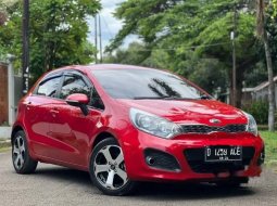 Mobil Kia Rio 2014 AT dijual, DKI Jakarta
