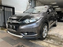 Dijual mobil bekas Honda HR-V E, Jawa Timur  10