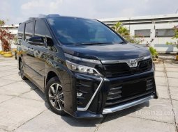 Mobil Toyota Voxy 2020 dijual, DKI Jakarta 5