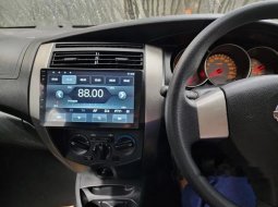 DKI Jakarta, Nissan Grand Livina XV 2013 kondisi terawat 3