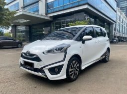 Mobil Toyota Sienta 2021 Q dijual, DKI Jakarta