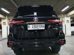 Jual mobil Toyota Fortuner VRZ 2017 bekas, DKI Jakarta 3