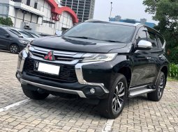 Mitsubishi Pajero Sport Dakar 2017 Hitam