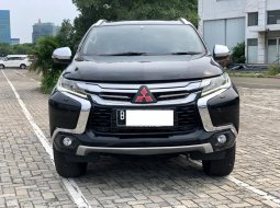 Mitsubishi Pajero Sport Dakar 2017 Hitam 3