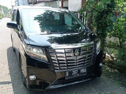 Toyota Alphard 2.5 G AT 2017 1