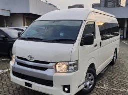 PROMO All New Toyota Hiace Commuter 2022 Jabodetabek 9