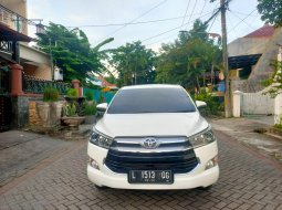 Toyota Kijang Innova V M/T Gasoline 2018 Putih
