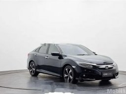 Mobil Honda Civic 2017 ES terbaik di DKI Jakarta 12