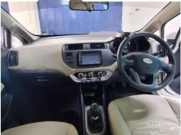 Jual Kia Rio 2012 harga murah di Jawa Barat 6