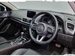 Banten, Mazda 3 2019 kondisi terawat 10