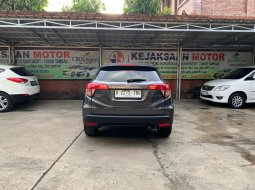 Honda Hrv E cvt 1.5 cc Automatic Th'2017 3