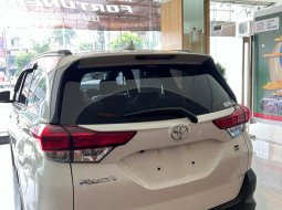 Promo Toyota Rush murah 5
