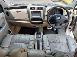 Suzuki APV SGX Luxury AT 2011 Putih 8