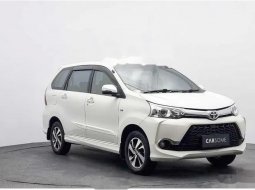 Jawa Barat, Toyota Avanza Veloz 2017 kondisi terawat 6