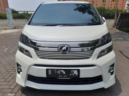 Toyota Vellfire Z golden eye 2013 2