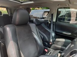 Toyota Vellfire Z golden eye 2013 8