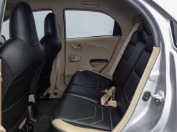 Honda Brio E CVT 2018 Hatchback 12