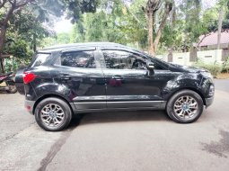 Ford EcoSport Titanium 2014 Hitam 5