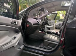 Ford EcoSport Titanium 2014 Hitam 6