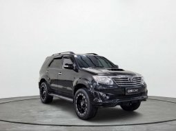 Toyota Fortuner 2.4 G AT 2012 Hitam 1