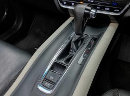 Honda HR-V 1.8L Prestige 2015 Hatchback 9