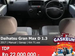 Daihatsu Gran Max 1.3 M/T 2017 Silver 5