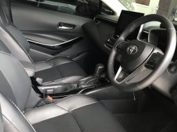 Toyota Corolla Altis 1.8 V AT 2020 5
