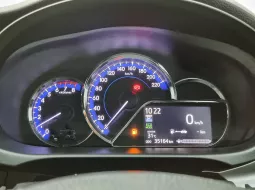 Toyota Yaris S 2019 6