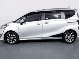 Jual mobil Toyota Sienta 2017 3