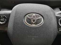 Toyota Sienta Q 14