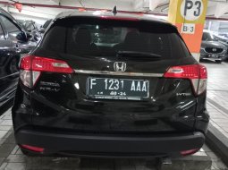 Jual mobil Honda HR-V 2019 4