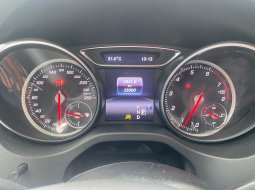 Mercedes-Benz CLA 200 AMG Line 2018 Merah 11