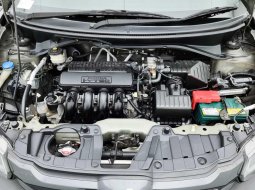 Honda Mobilio RS CVT 2017 Hitam 7