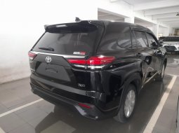 Toyota Kijang Innova Zenix 2.0 V A/T Gasoline 2022 8