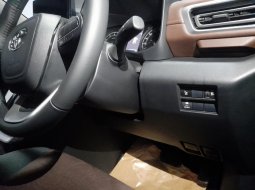 Toyota Kijang Innova Zenix 2.0 V A/T Gasoline 2022 15
