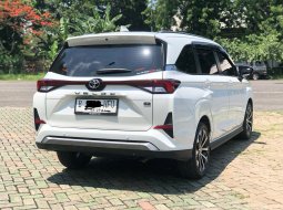 Toyota Veloz 1.5 A/T 2022 Putih 5