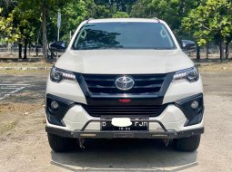 Toyota Fortuner VRZ 2019 Putih PROMO 3