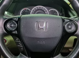 Honda Accord VTi-L 14