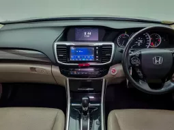 Honda Accord VTi-L 2018 8