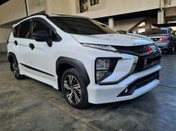 Mitsubishi Xpander Ultimate AT ( Matic ) 2021 Putih Km low 26rban Siap Pakai 2