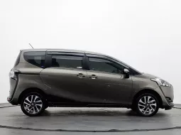Toyota Sienta V 2017 2
